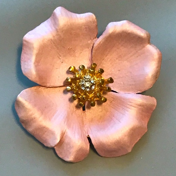 Jewelry - Pink Enamel Dogwood Flower Brooch Pendant